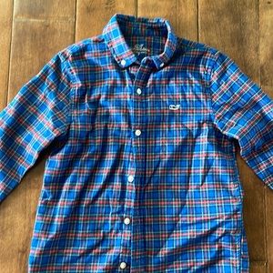 Vineyard Vines long-sleeved shirt
